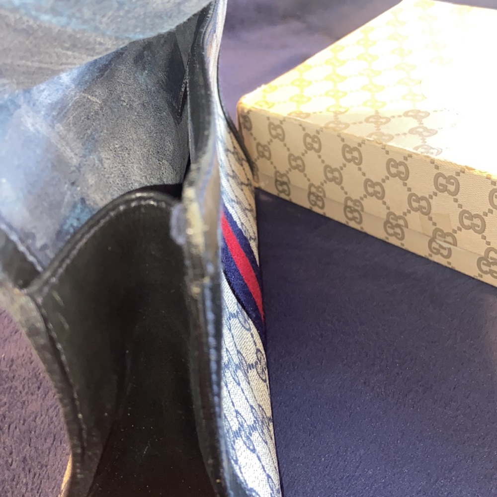 Vintage Gucci clutch - Picture 5 of 13
